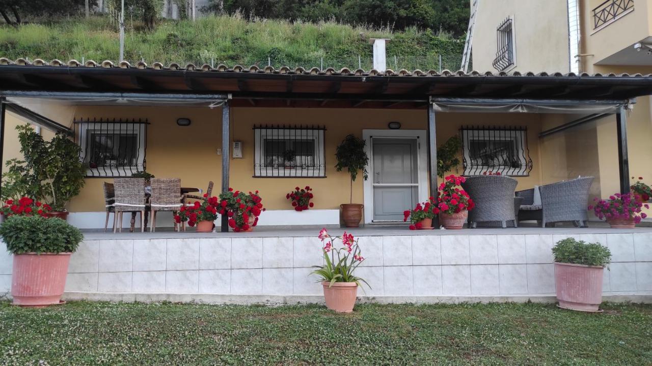 Ermones Little House Apartamento Vátos Exterior foto